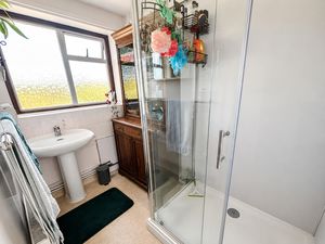 Shower- click for photo gallery